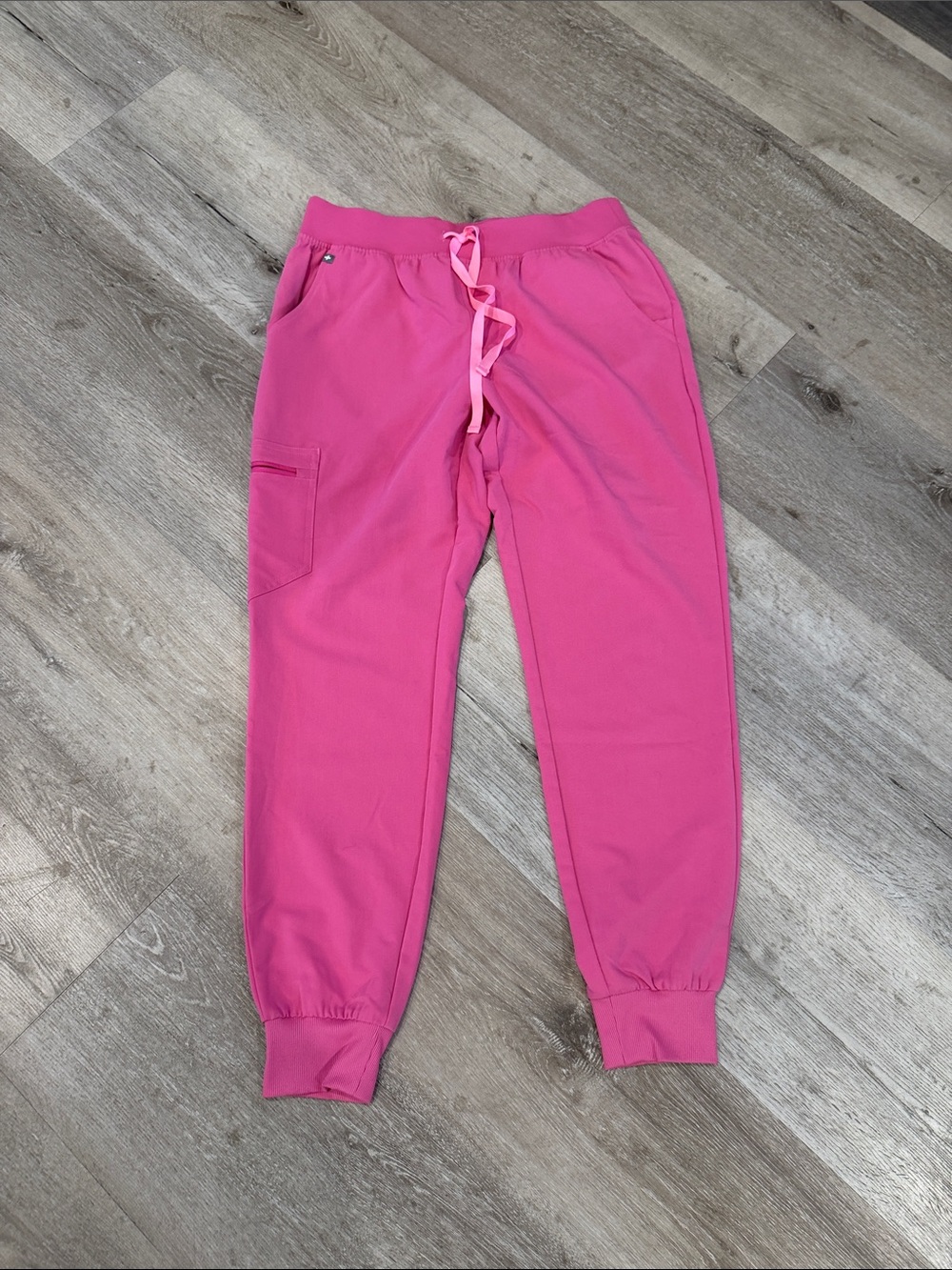 Figs Women’s Hot Pink Drawstring Jogger Pants